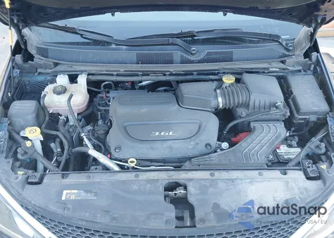 2018 Chrysler Pacifica Limited из США, поврежденный, VIN 2C4RC1GG9JR185650